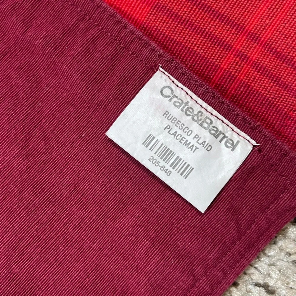 Crate & Barrel Placemats Rubesco Plaid‎ Red Set of 4 Cotton Ribbed Holiday Table
